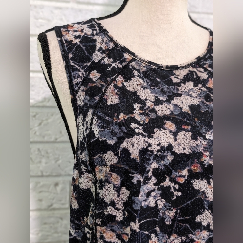 Lululemon Sculpt Tank Top Spring Bloom Multi Floral Print Athletic Workout Gym - Picture 3 of 11
